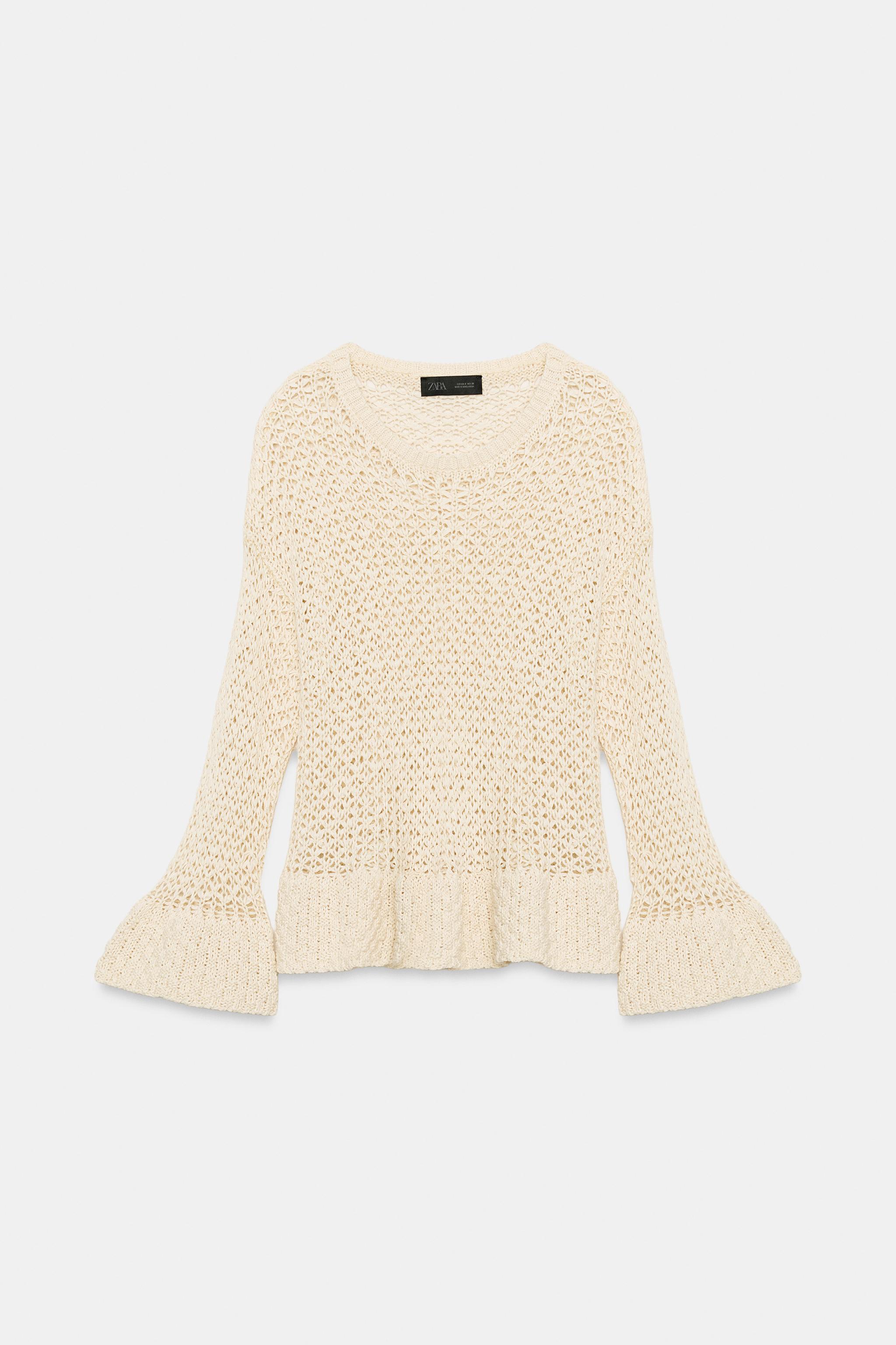 RUFFLED KNIT SWEATER