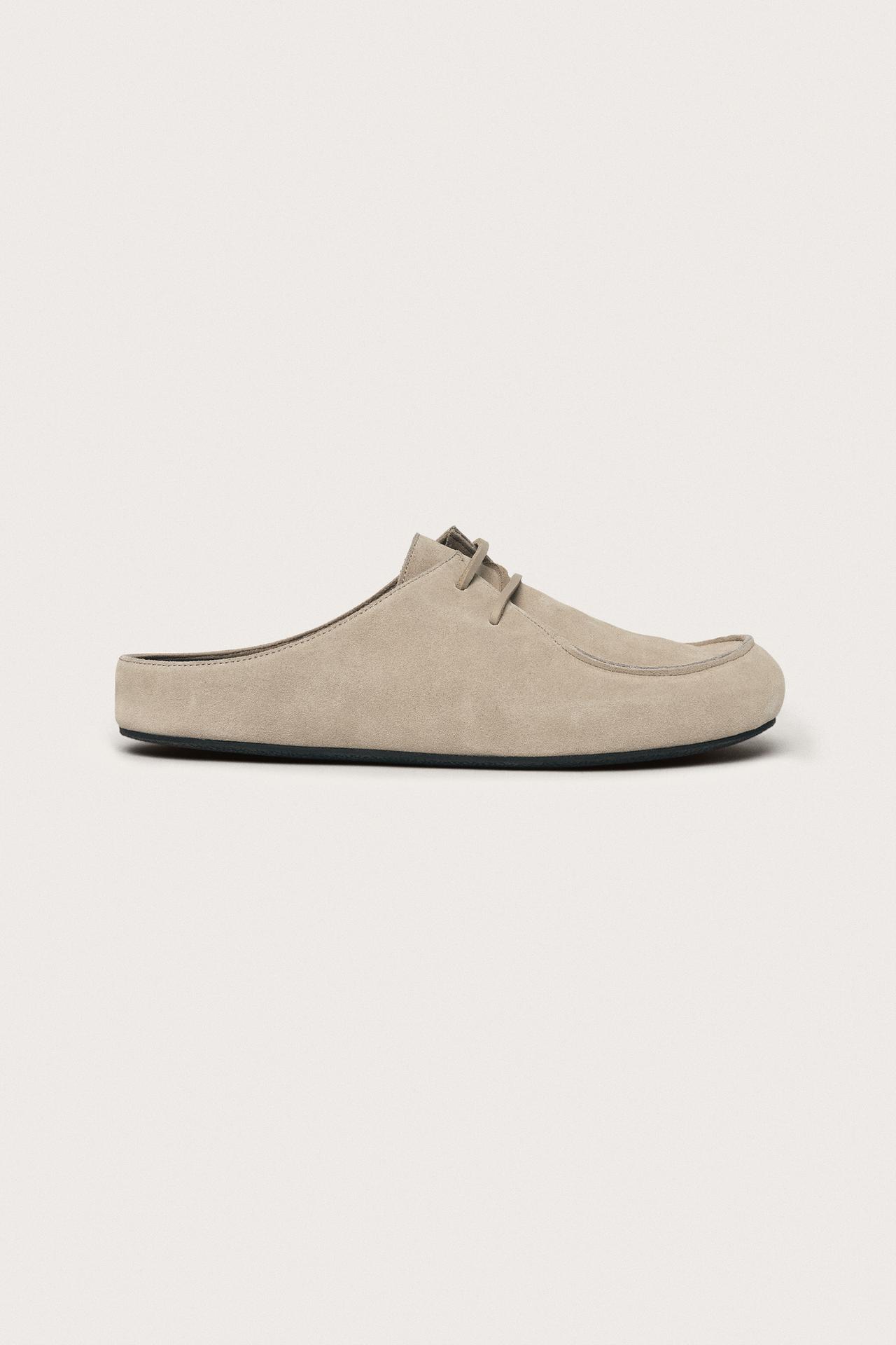 LIMITED EDITION LEATHER CLOGS — Beige