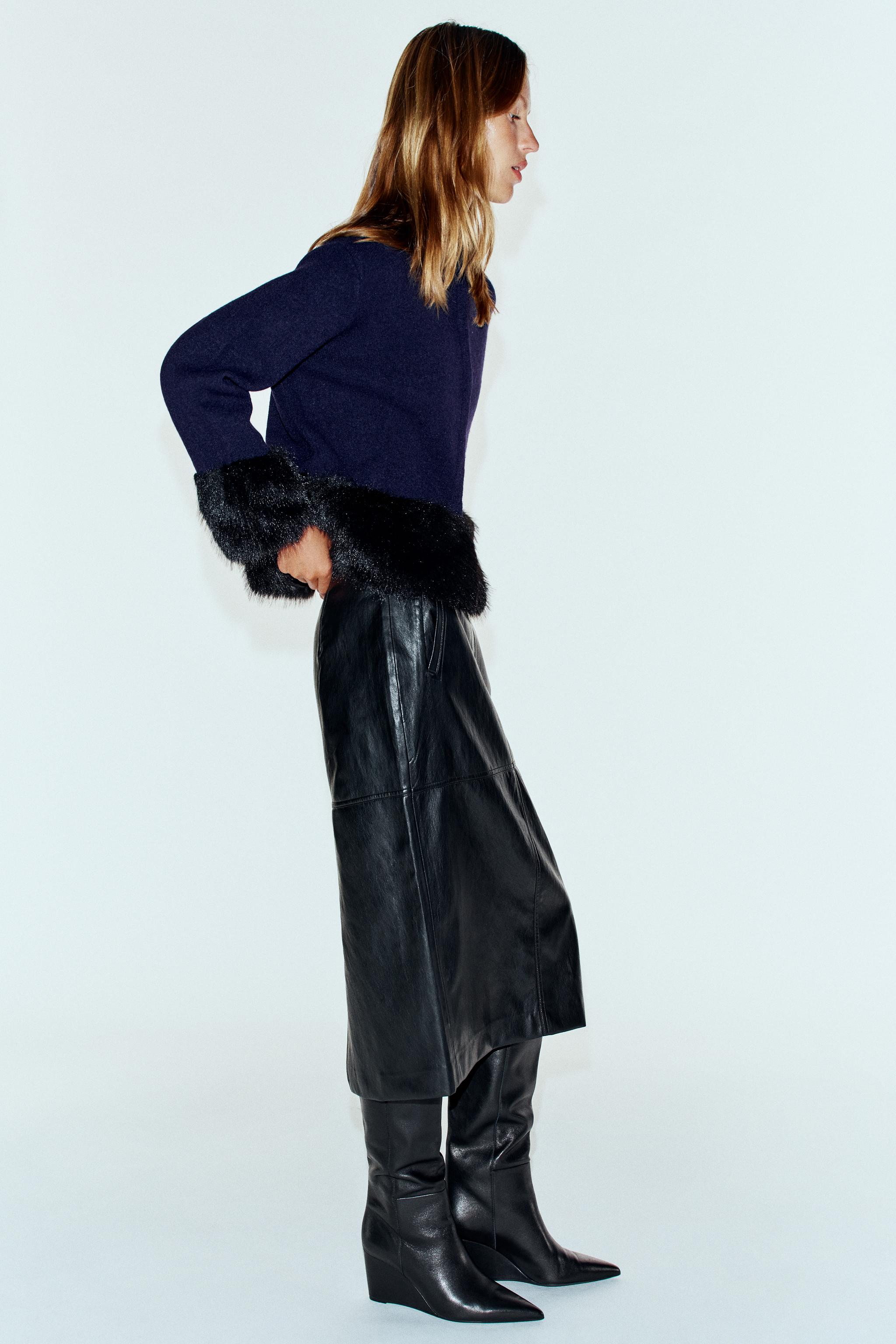 FAUX FUR DETAIL KNIT JACKET