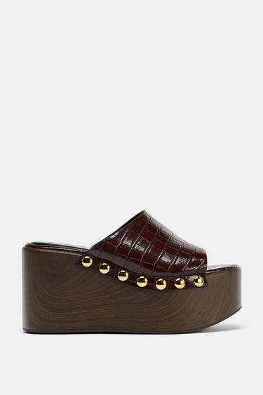 CUÑA PLATAFORMA RELIEVE - Marrón de Zara