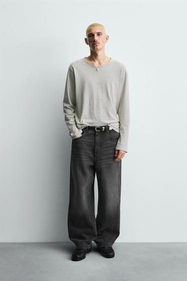 JEANS RELAXED FIT - Carbón de Zara