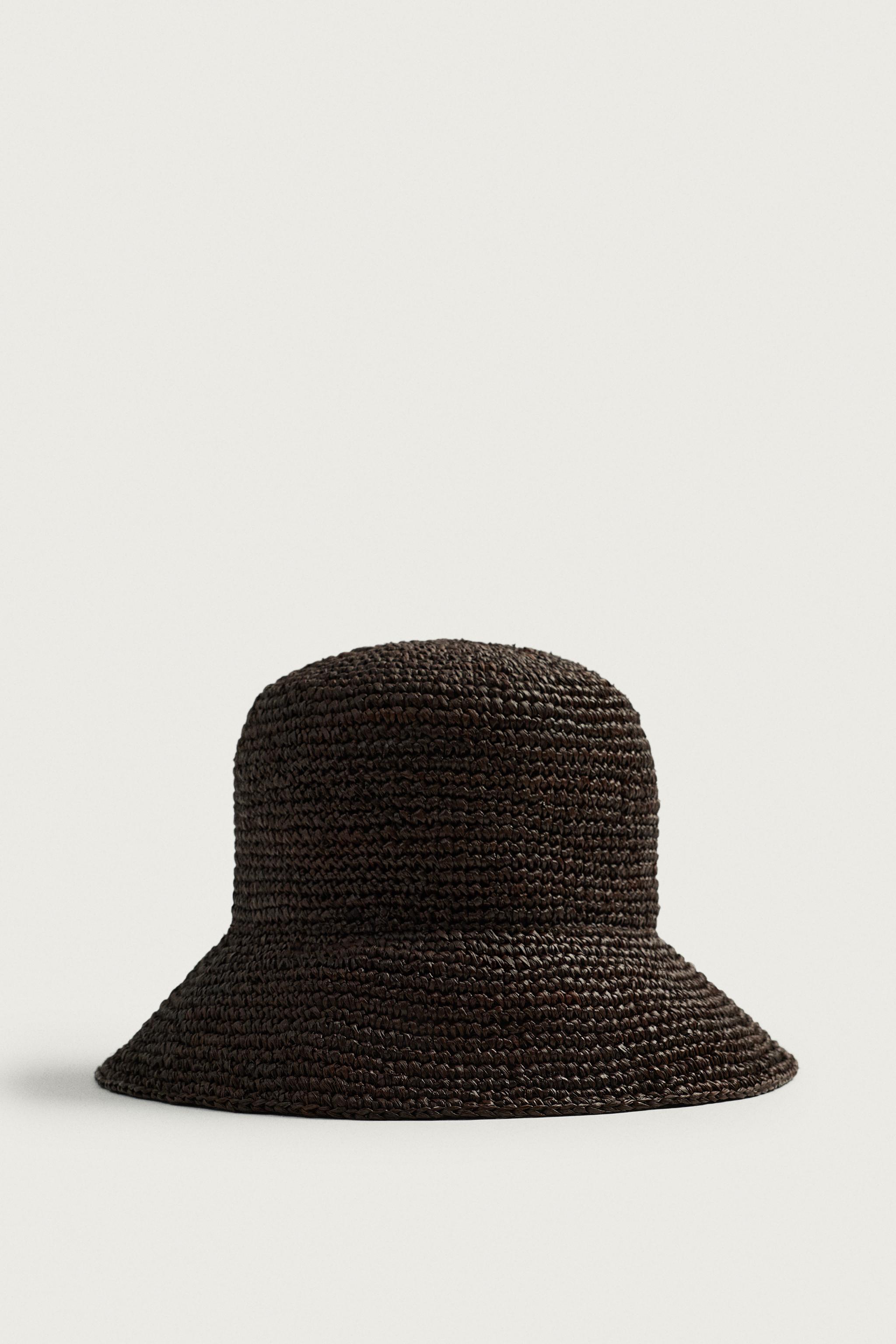 RAFFIA BUCKET HAT — Brown