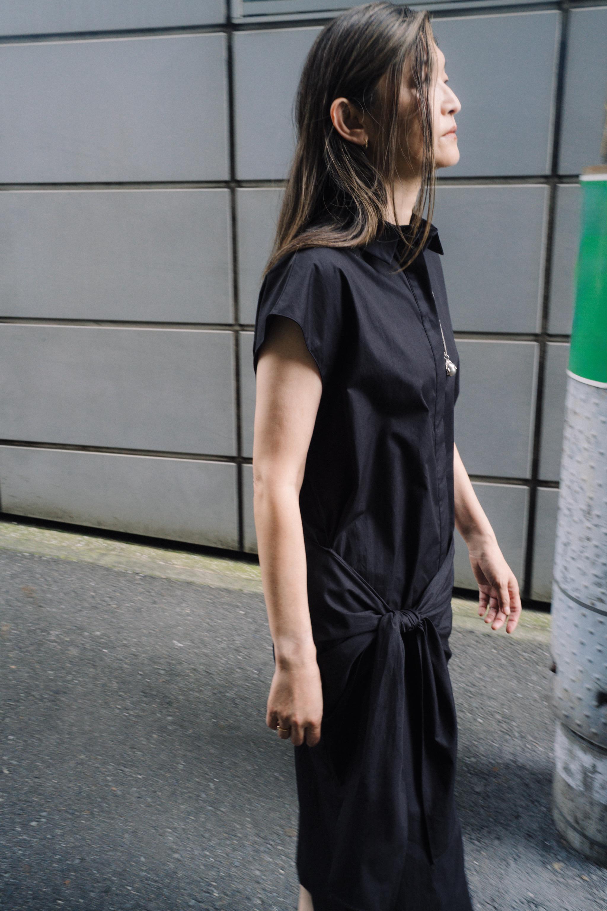 【ZARAブラック シャツワンピース 半袖 プリーツ 新品タグ付き】 シャツワンピース - レディース | ZARA 日本