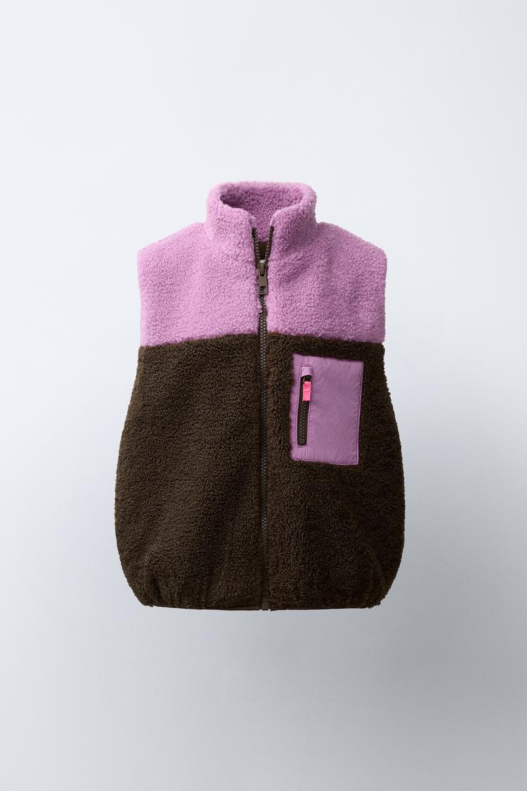 COLORBLOCK FAUX SHEARLING VEST — Brown