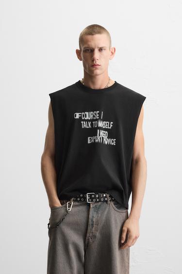 CAMISETA TANK TEXTO ESTAMPADO - Negro de Zara