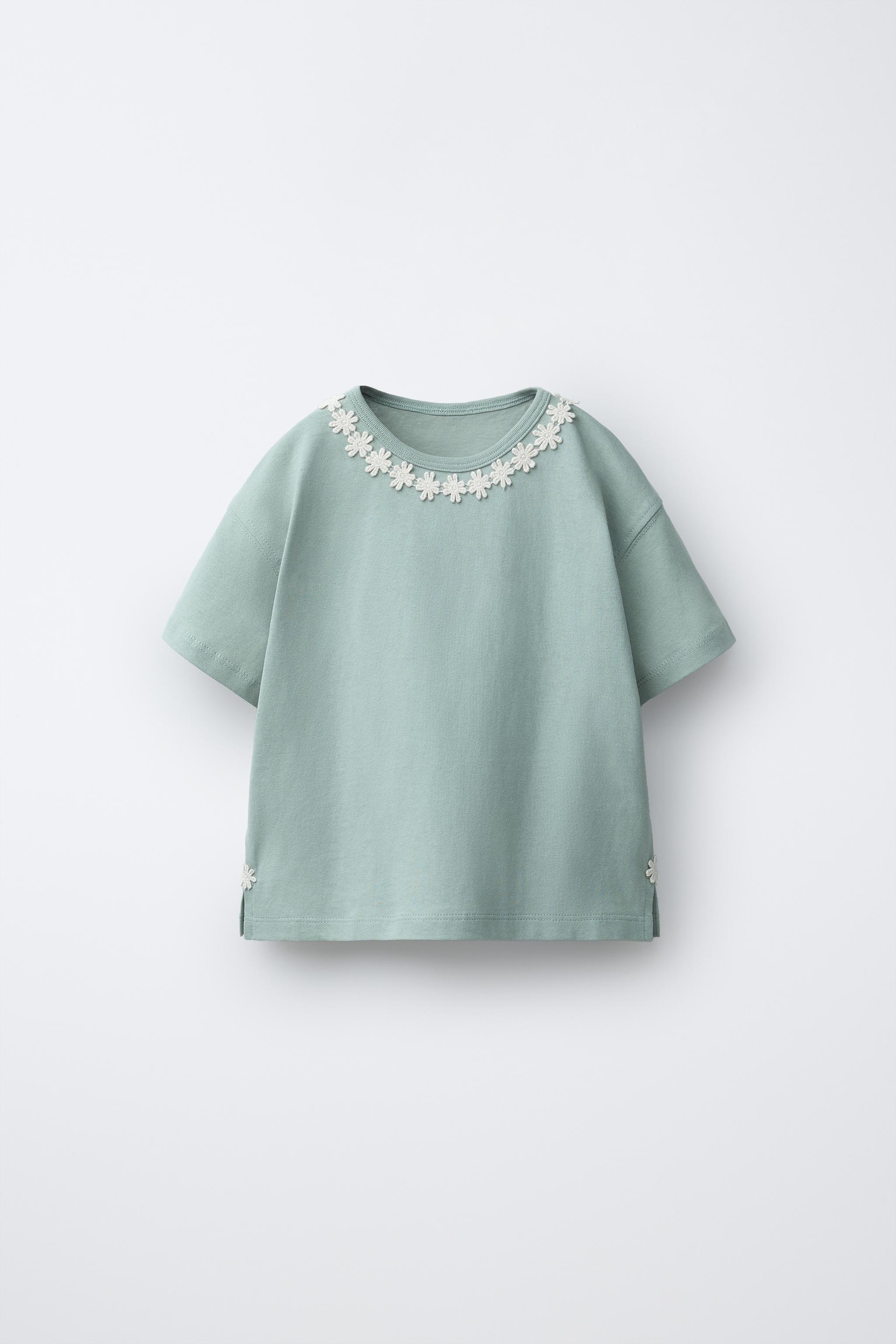 T-SHIRT MARGUERITES EN DENTELLE