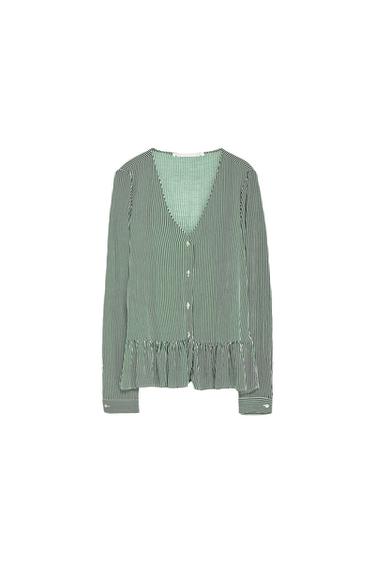 RUFFLED V-NECK TOP