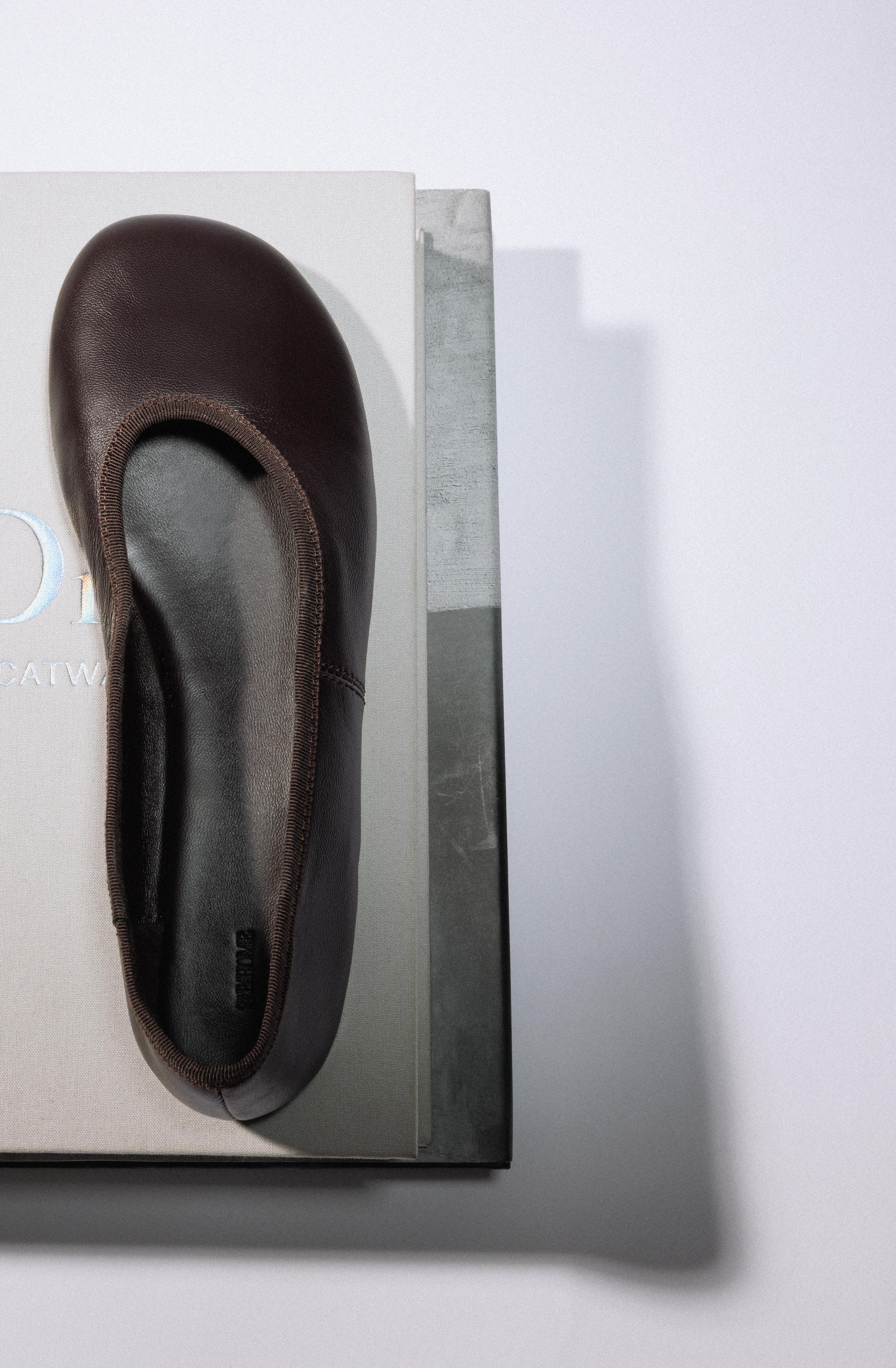 BALLERINES FLEXIBLES EN CUIR