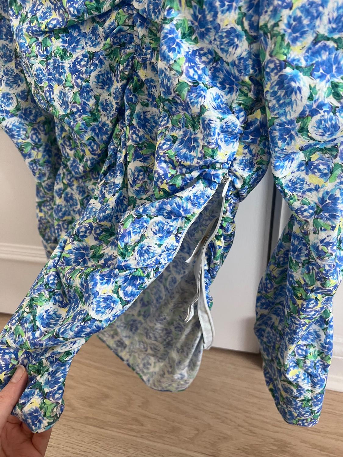 PRINTED BLOUSE WITH GATHERED DETAILS - Image 3