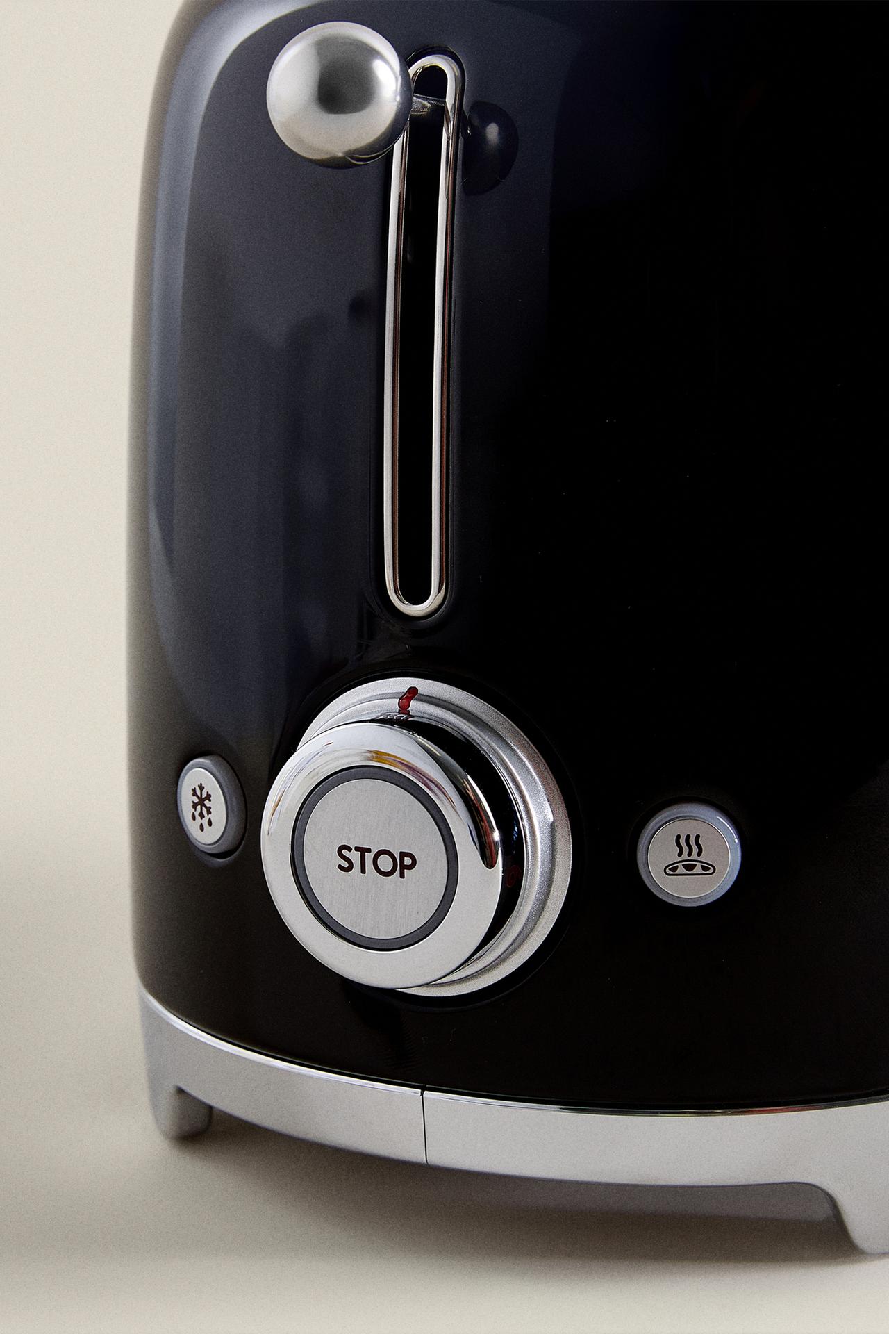 SMEG TOASTER — Black
