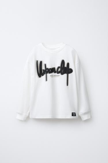 T-SHIRT WITH RAISED SLOGAN - Oyster-white by Zara