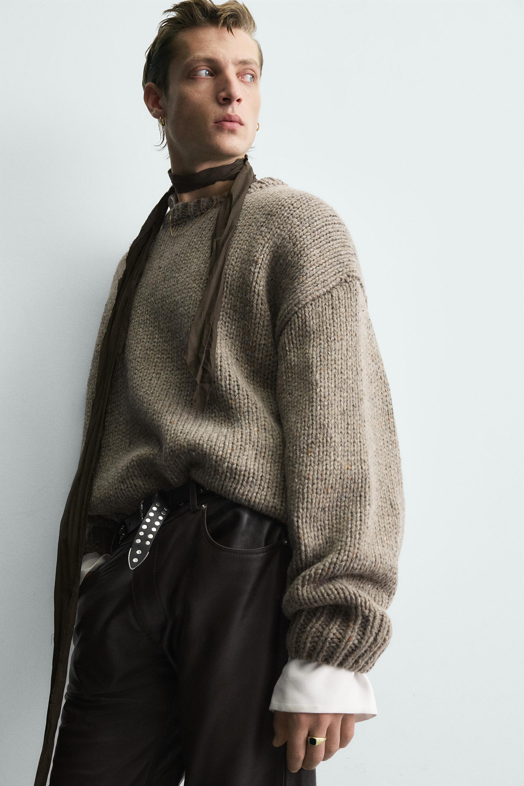 STRUCTURED JUMPER WITH WOOL
