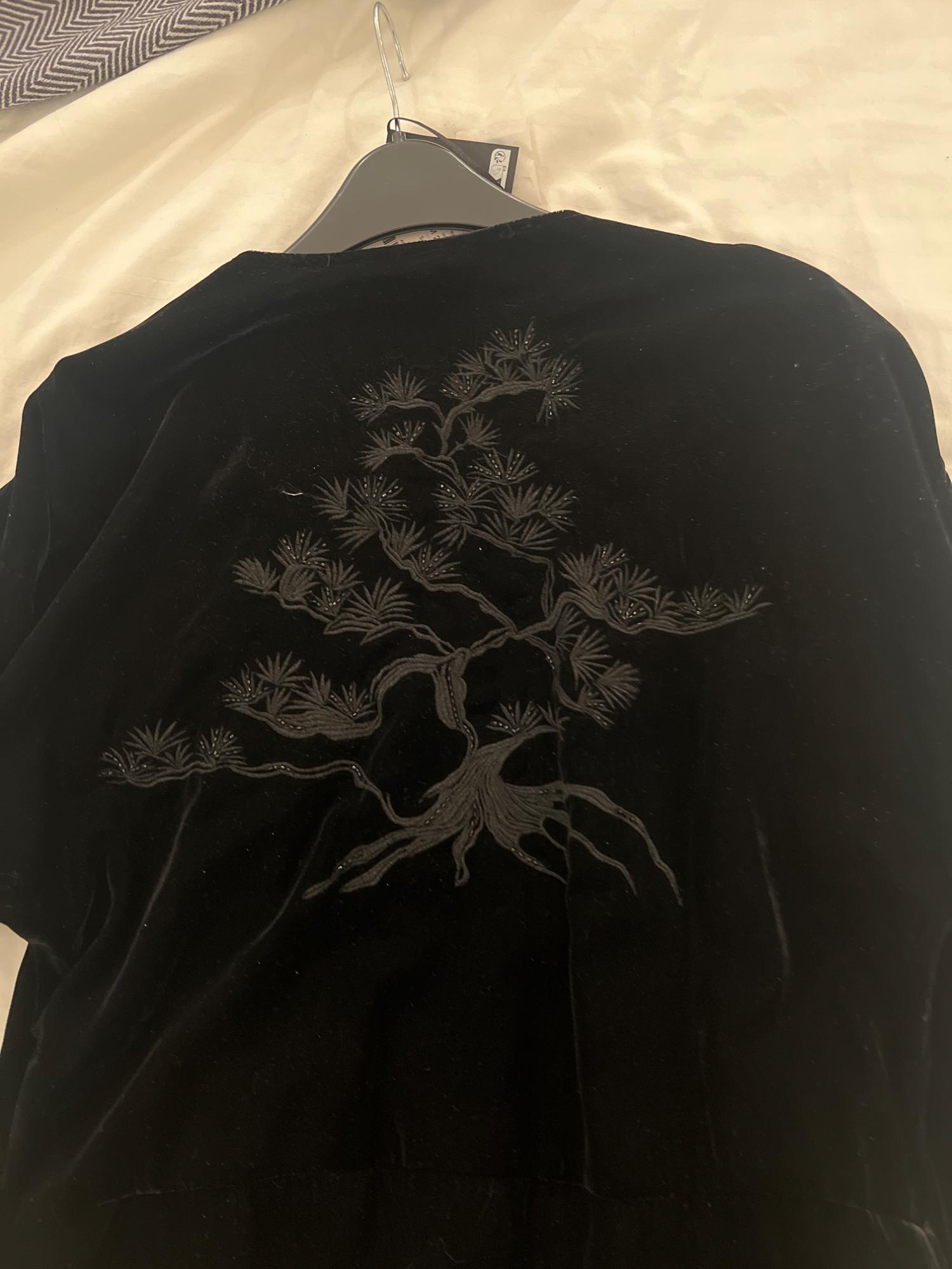 ZW COLLECTION EMBROIDERED VELVET KIMONO