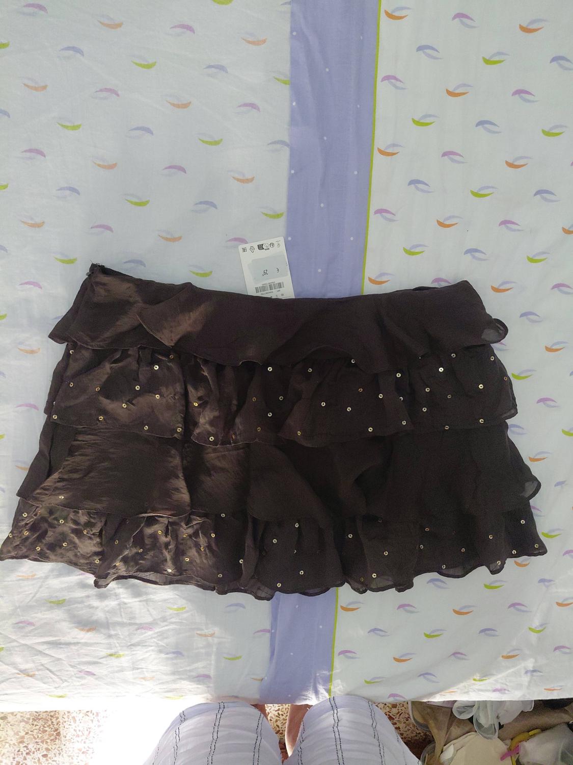 MINI SKIRT WITH RUFFLES AND SEQUINS - Image 5