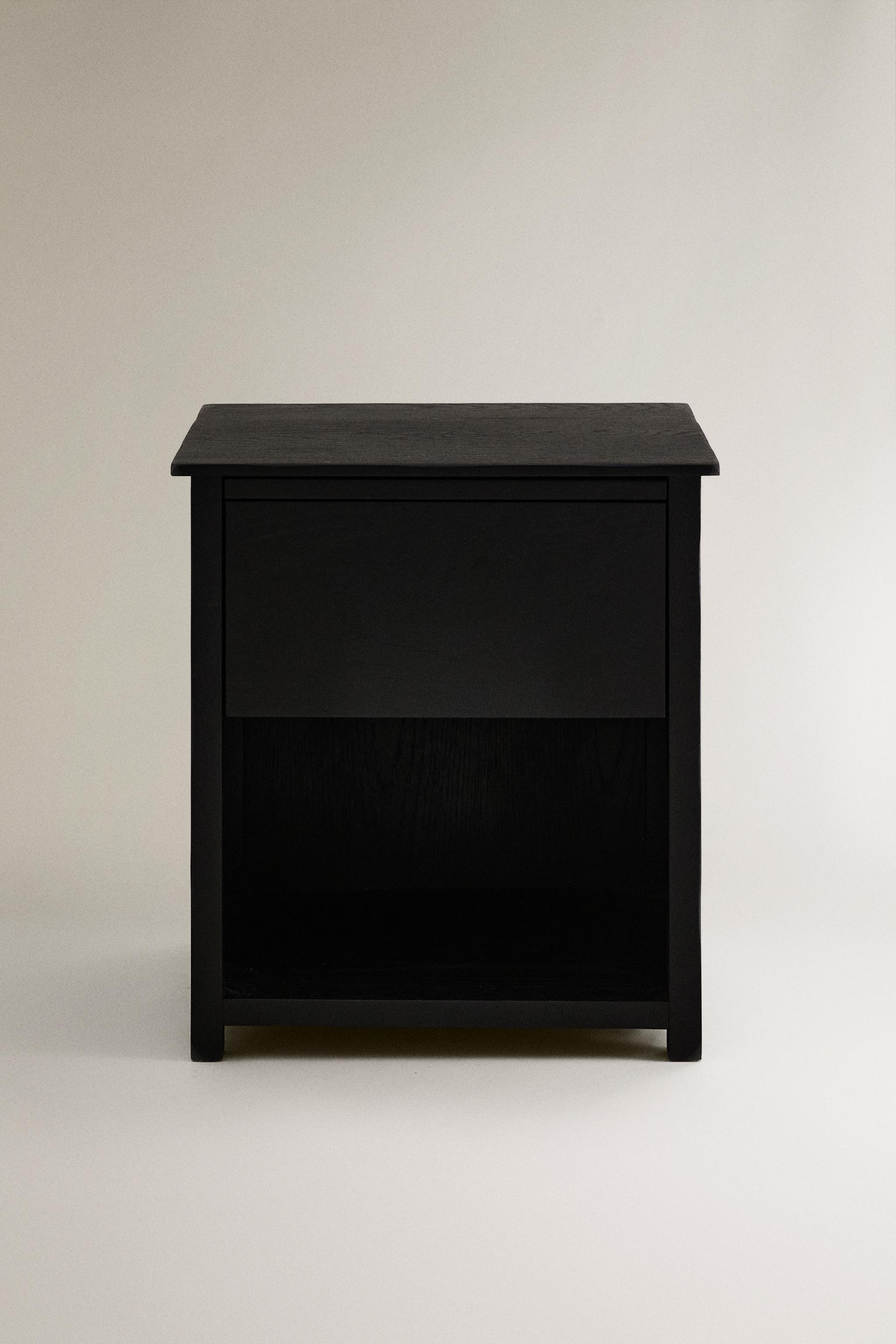OAK NIGHTSTAND