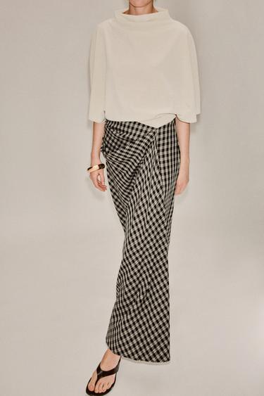 FALDA DRAPEADA CUADROS ZW COLLECTION - Negro de Zara
