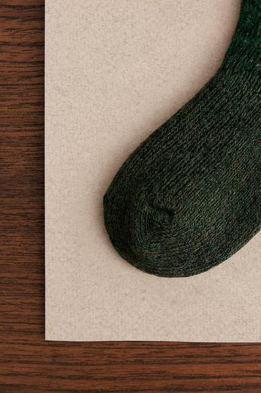 ZARA TIMELESS - CHAUSSETTES AVEC CACHEMIRE - Vert foncé de Zara - Image 1