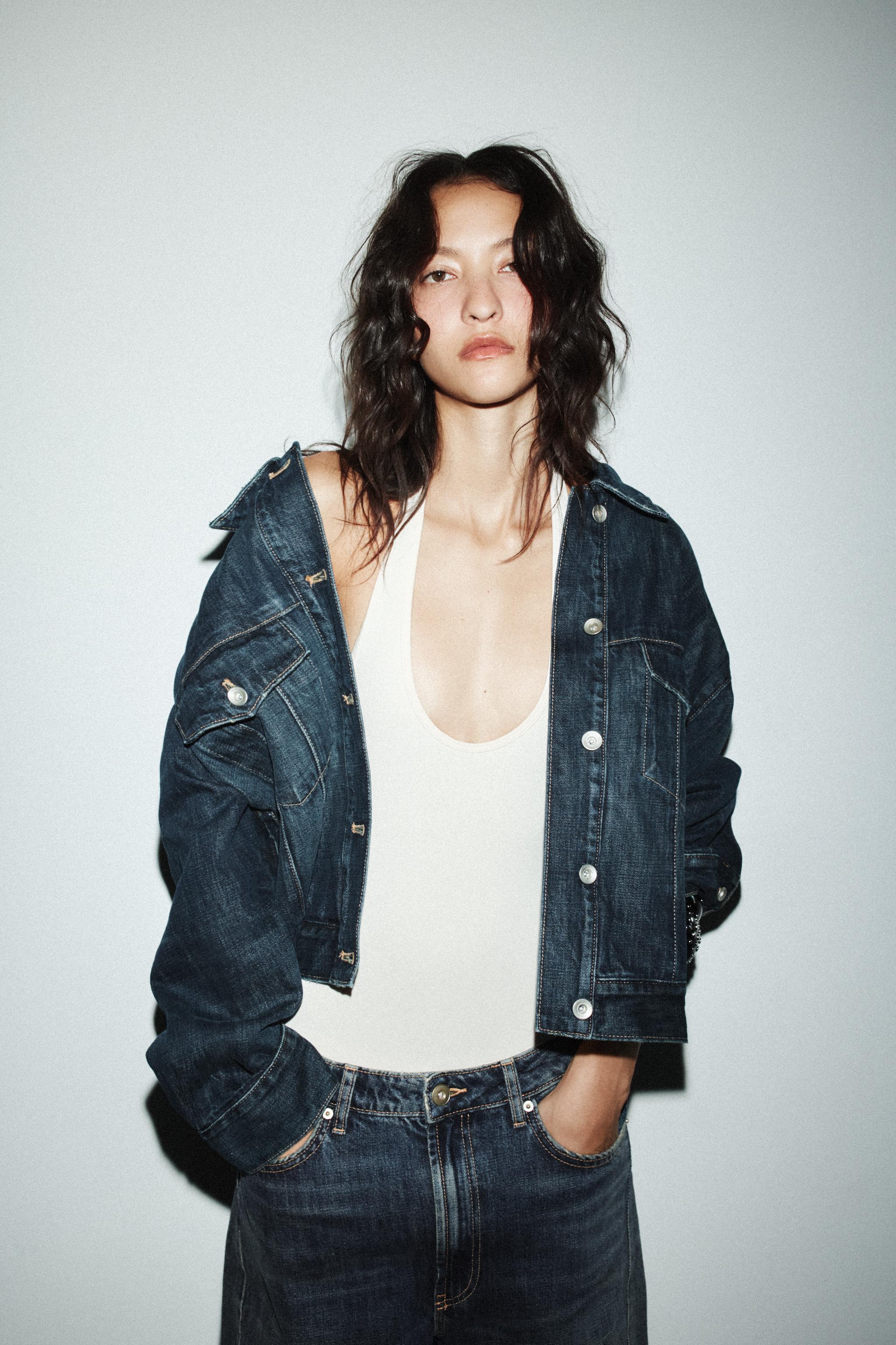 LALA黒×白ボディスーツＣ75 LALA黒×白ボディスーツC75