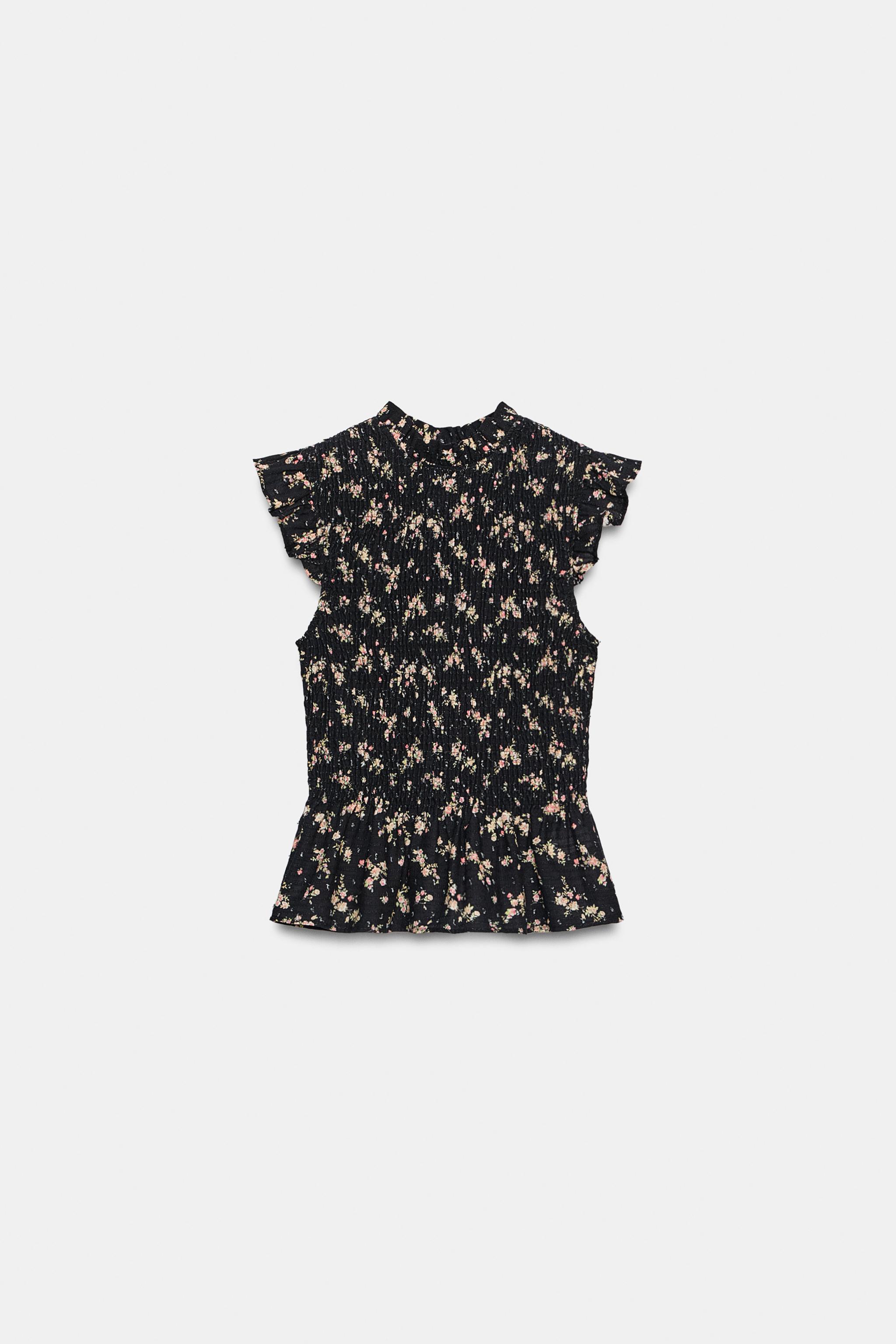 SMOCKED FLORAL PRINT TOP