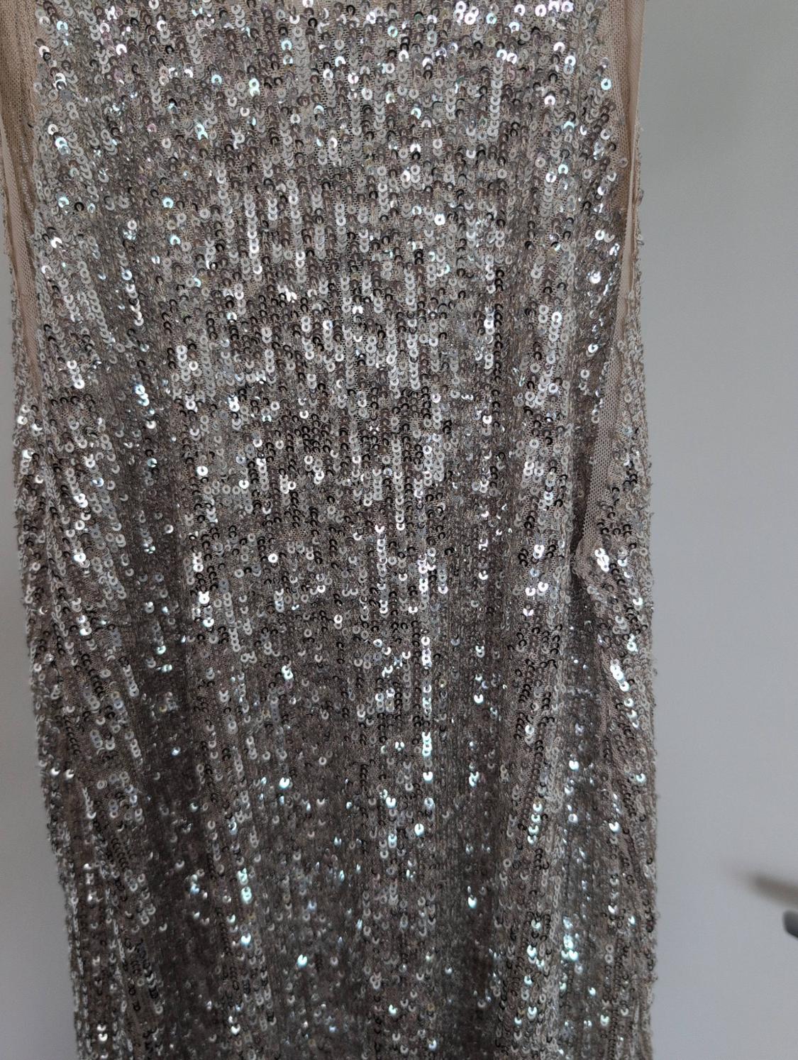 SEQUIN HALTER TOP - Image 3