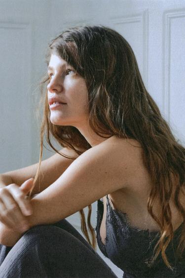 PANTALON POINTELLE DENTELLE - Gris foncé de Zara - Image 2