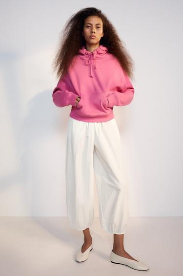 SUDADERA CREMALLERA CAPUCHA - Fucsia de Zara - Imagen 0