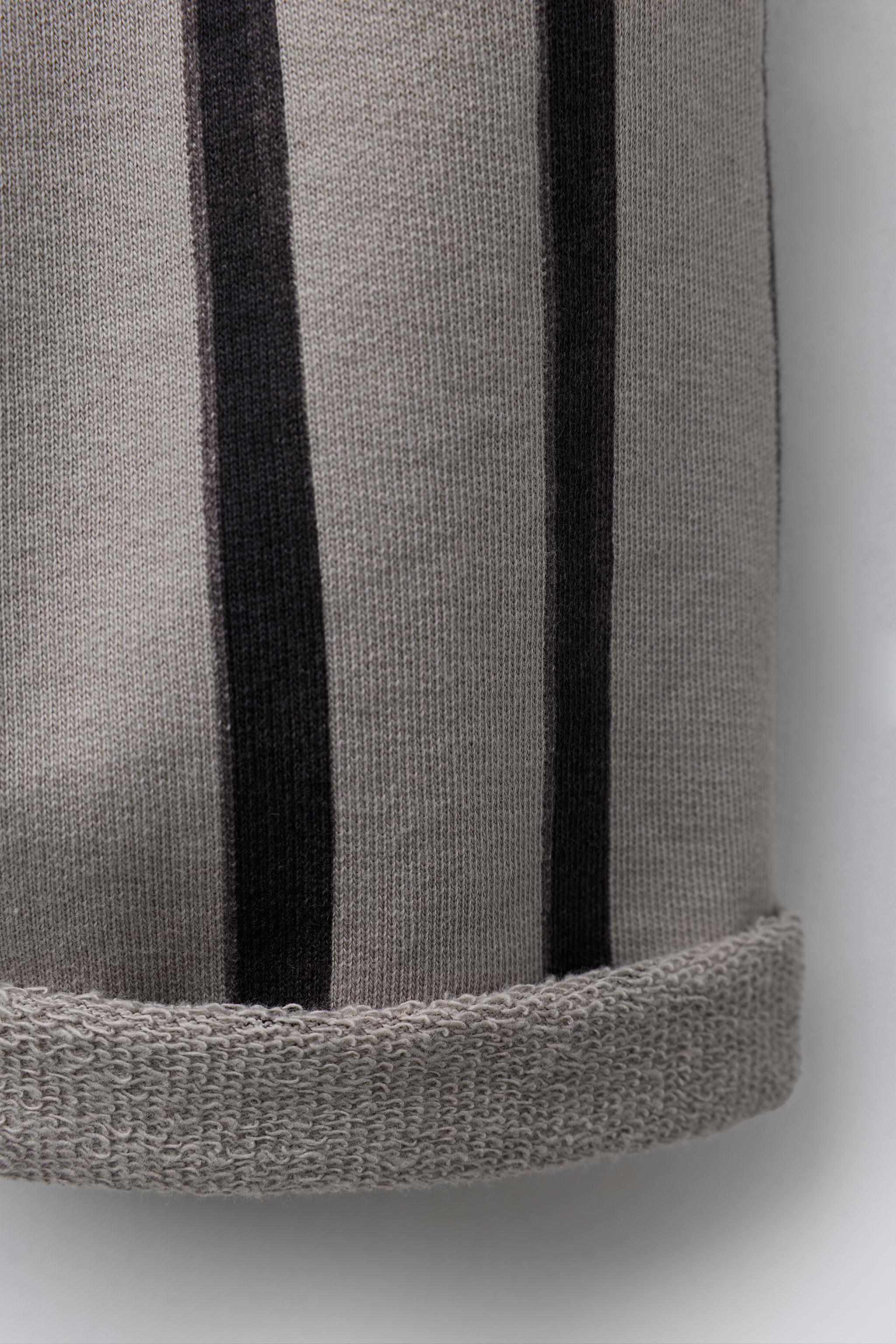 STRIPED BAGGY PLUSH PANTS