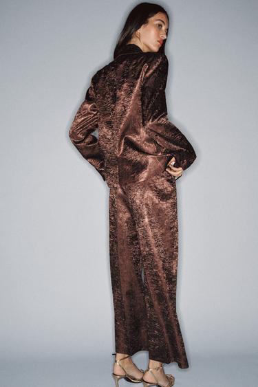 CRUMPLED-EFFECT BLAZER WITH SHOULDER PADS - Copper by Zara