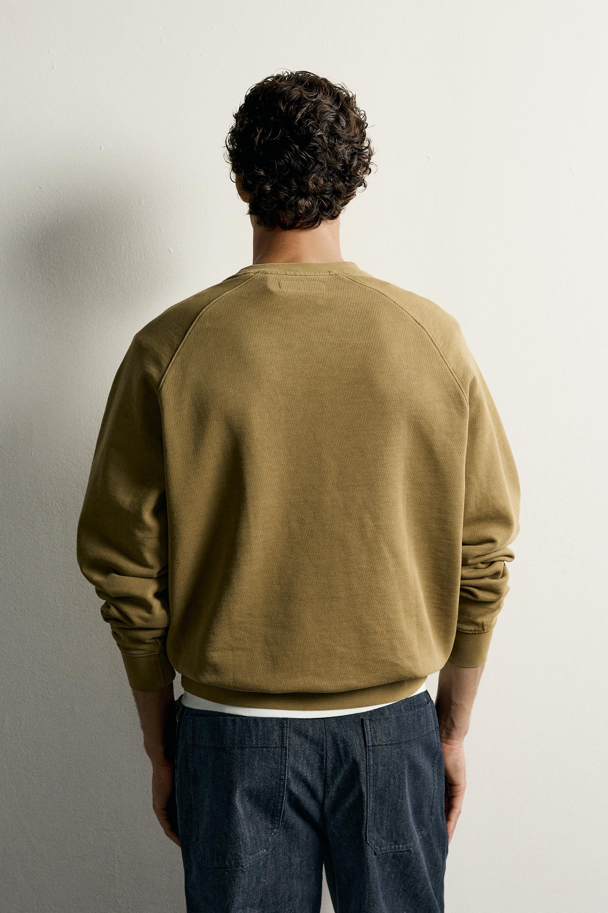 REGULAR FIT CREW NECK SWEATSHIRT - Olive green | ZARA Singapore