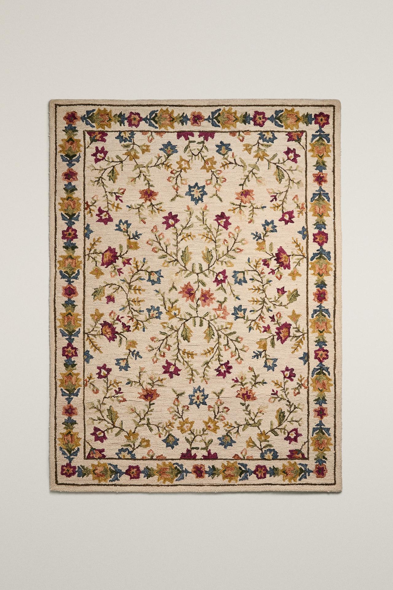 FLORAL PRINT WOOL RUG — Multicolored