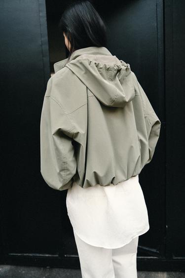 BLOUSON ENGOMMÉ À CAPUCHE - Kaki de Zara - Image 4