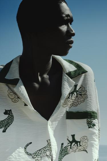 Zara ANIMAL PRINT SHIRT - Ecru / Green