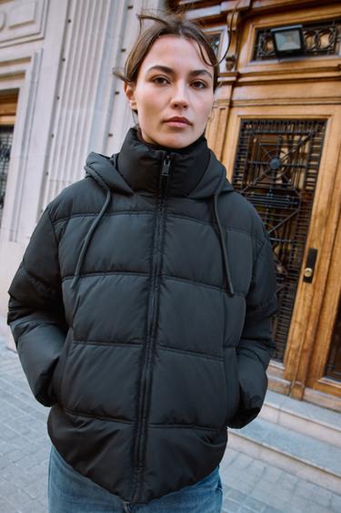 Zara KRATKI VJETROOTPORNI ANORAK S VODOOTPORNOM KAPULJAČOM – Crna