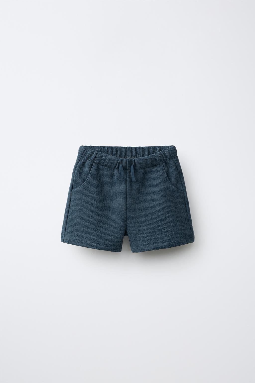 TEXTURED COMFORT BERMUDA SHORTS