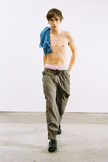 OVERSIZE CARGO TROUSERS - Dark khaki by Zara