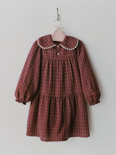 فستان بمربعات ودانتيل على شكل قلوب - أحمر الخاص بـ Zara