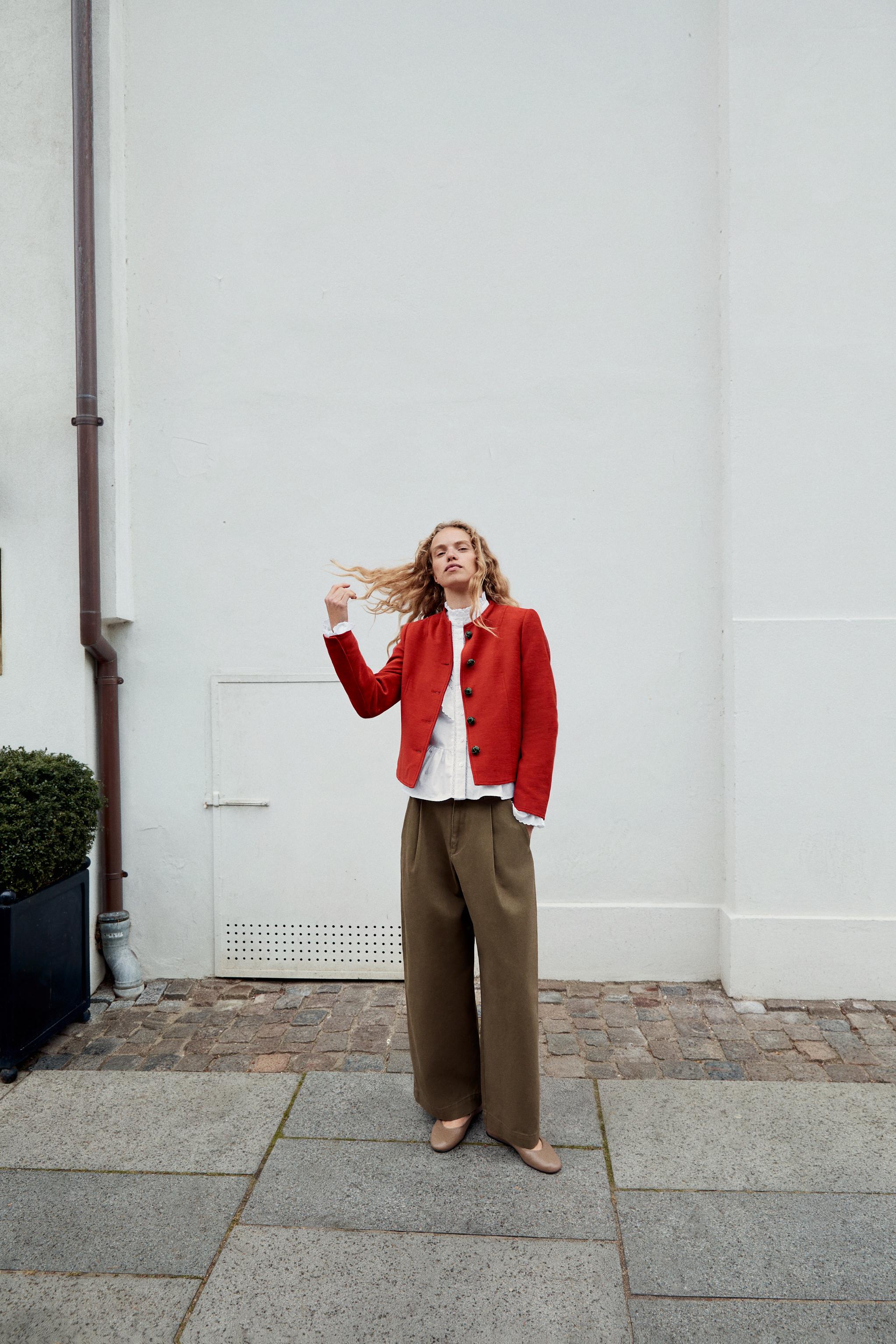 Zara ROMANTİK FIRFIRLI BLUZ