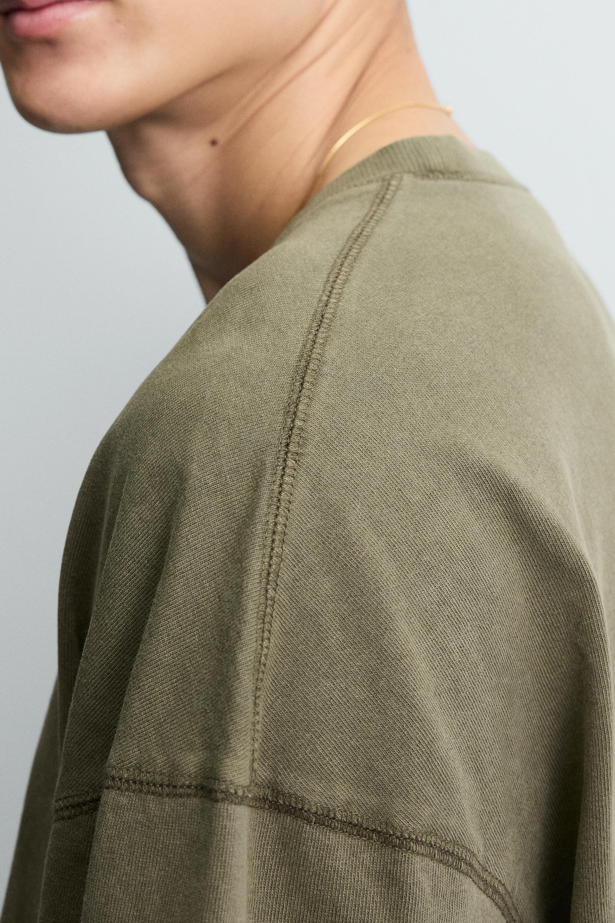 TEXTURED WASHED T-SHIRT