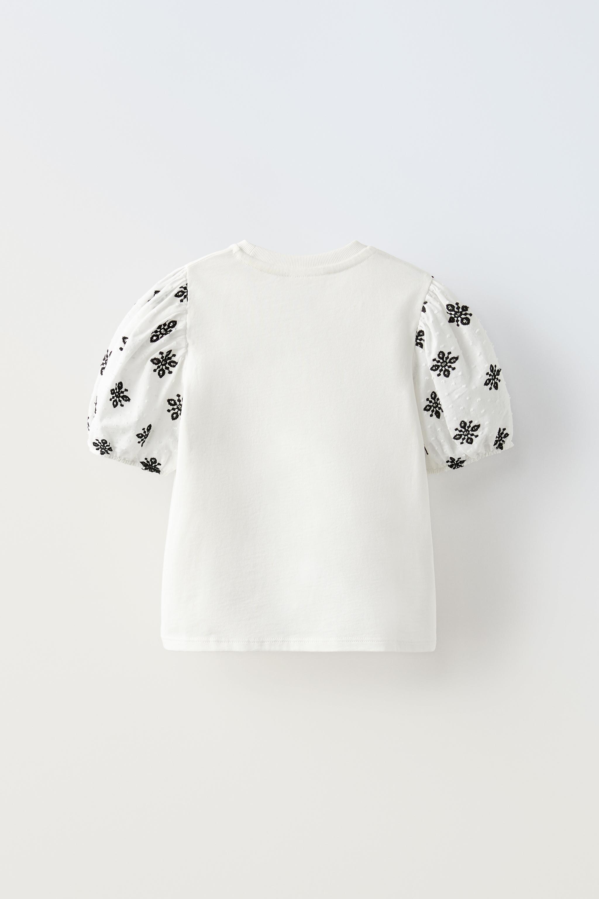 EMBROIDERED SLEEVE T SHIRT