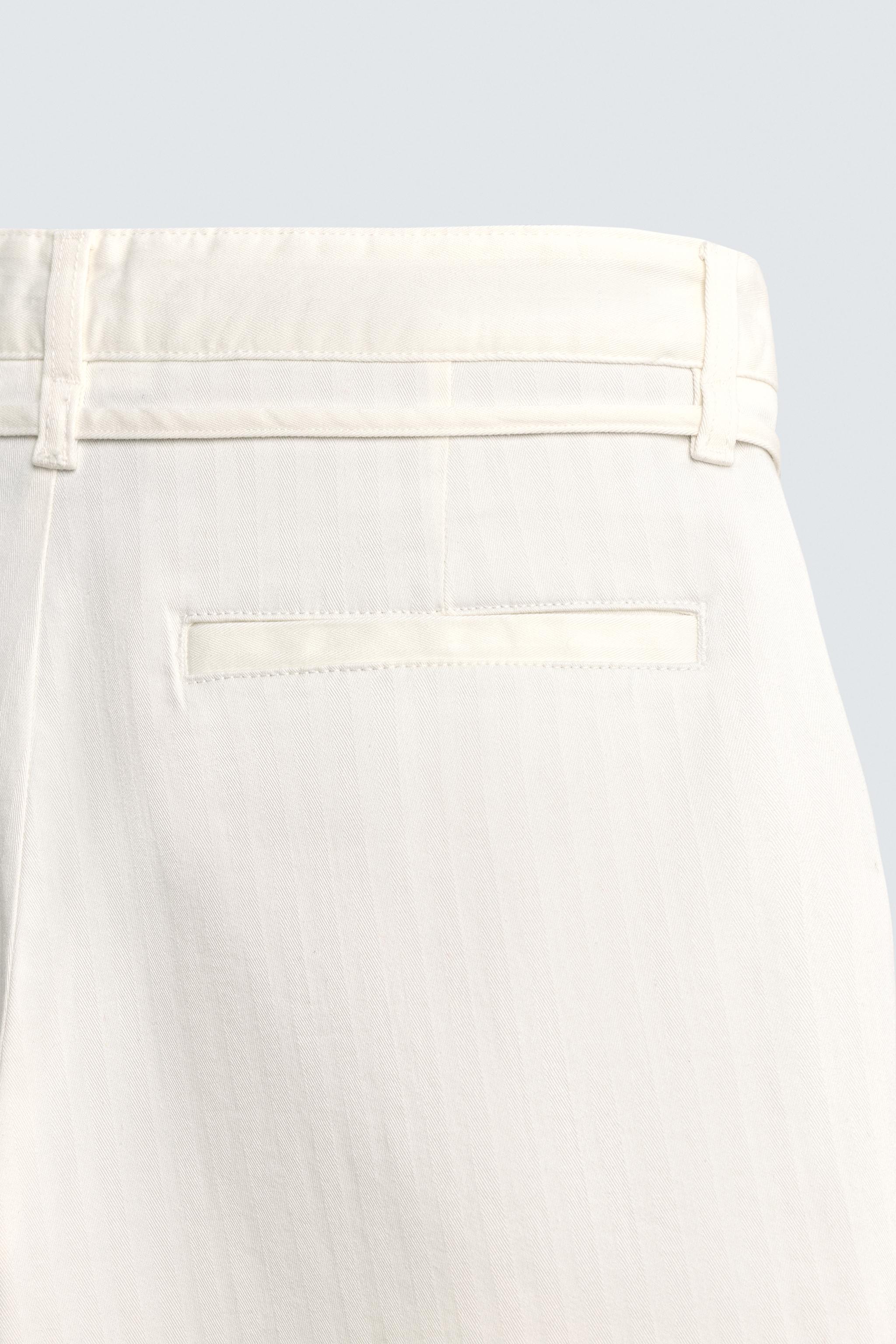 BERMUDA RELAXED FIT À PINCES