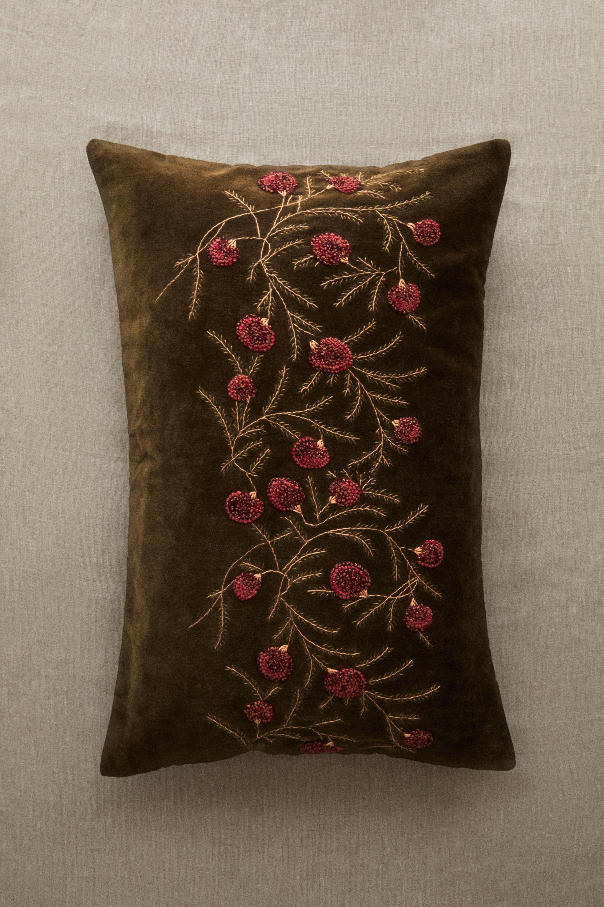 VELVET EMBROIDERED THROW PILLOW COVER