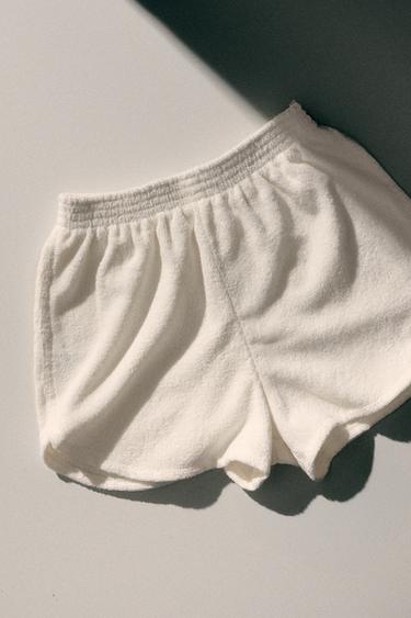 STRAND-SHORTS AUS BAUMWOLLFROTTEE - Elfenbein farben von Zara