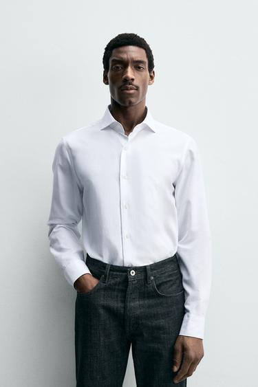 CAMISA REGULAR FIT ESTRUCTURA - Blanco de Zara
