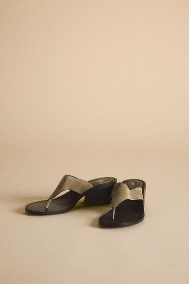 Zara SUEDE BLOCK HEEL SANDALS - Dark Khaki Green