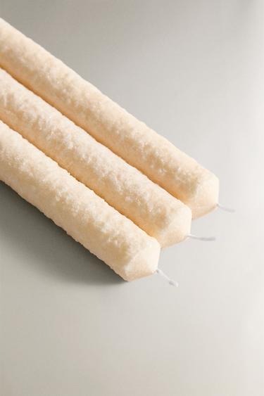 PACK OF DECORATIVE SNOW CHRISTMAS CANDLES (PACK OF 3) - White by Zara - Image 1