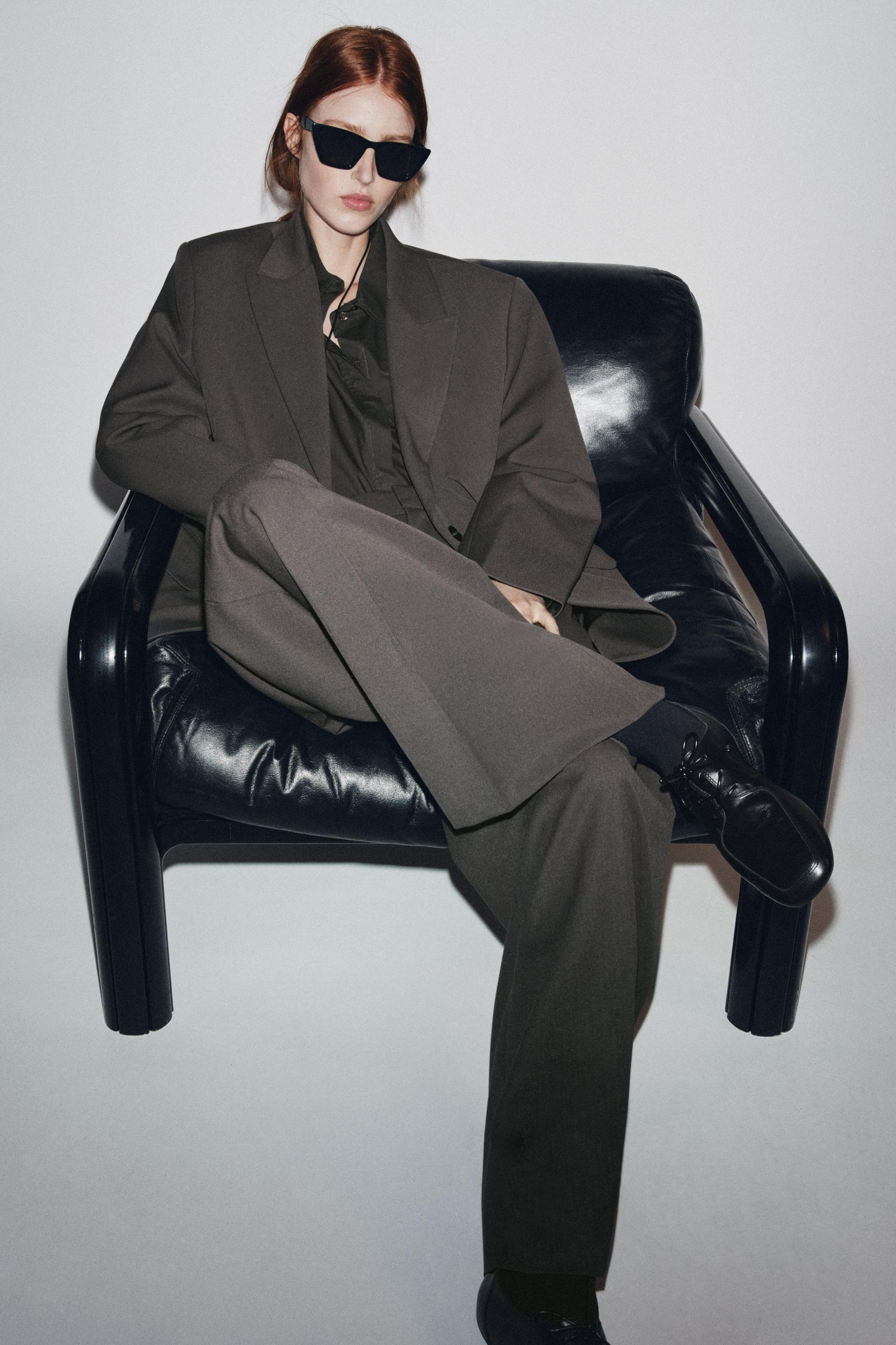 レースアップレザーフラットシューズ - ブラック | ZARA Japan / 日本