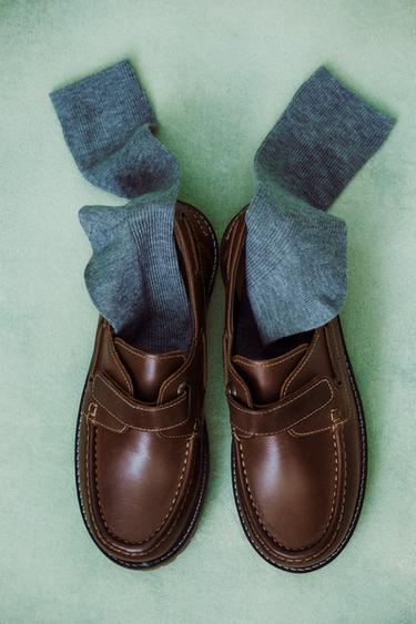 LEATHER BOAT SHOES - Brown by Zara