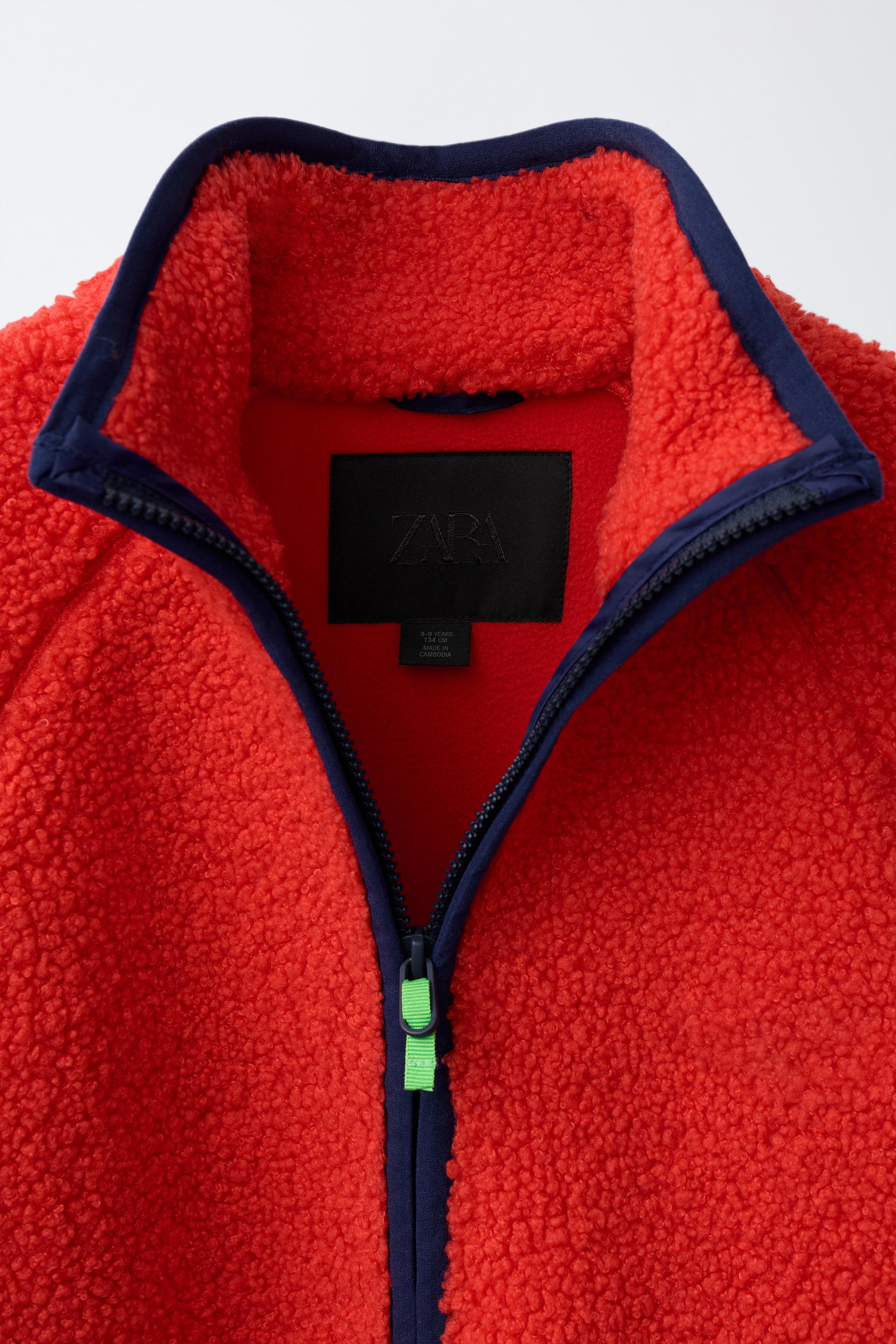 FLEECE JACKET