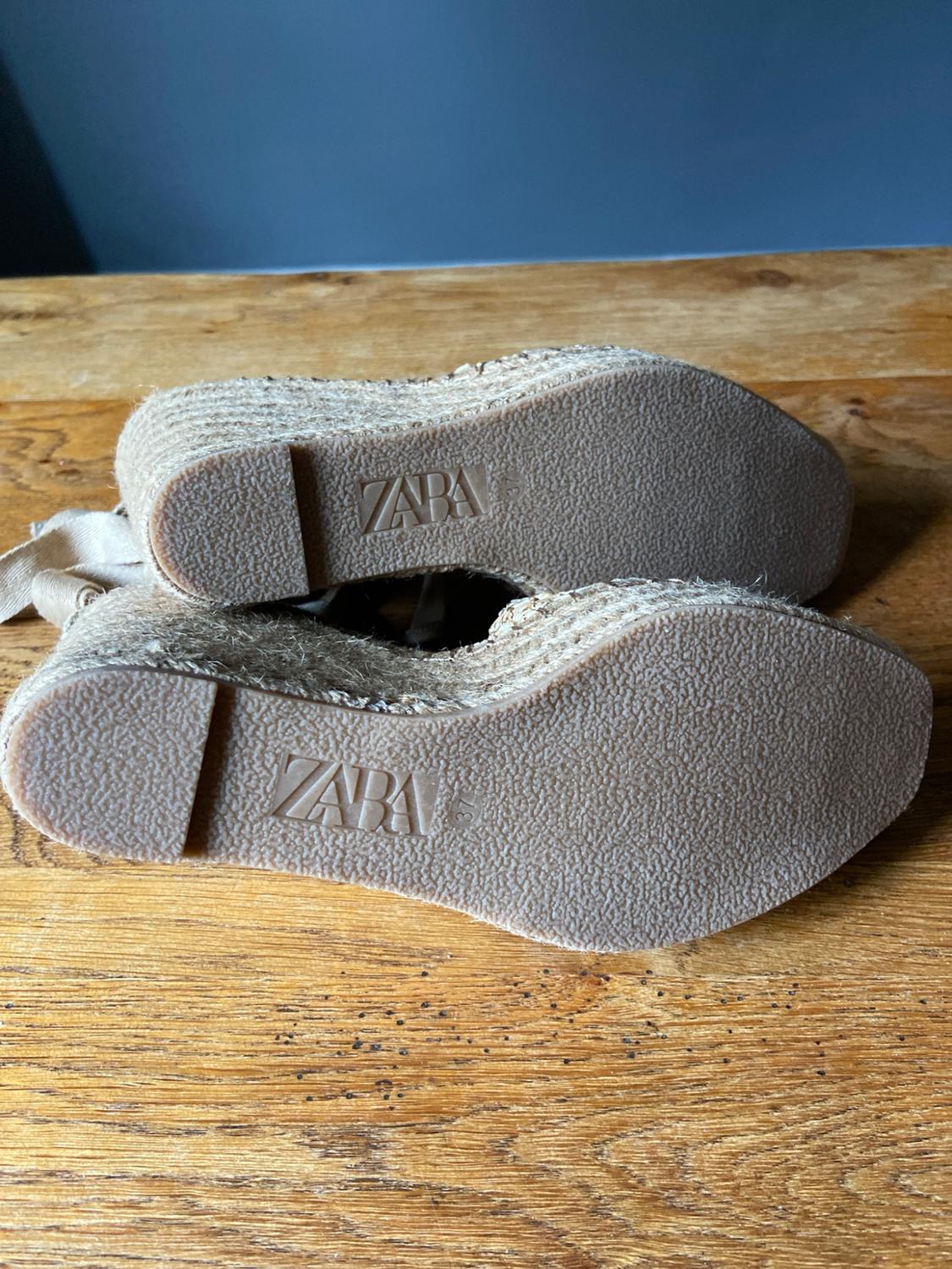 RAFFIA LACE-UP WEDGES - Image 6
