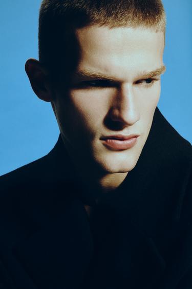 ÁO KHOÁC VẠT ĐẮP CHÉO PHA LEN KÈM THẮT LƯNG - Màu đen từ Zara